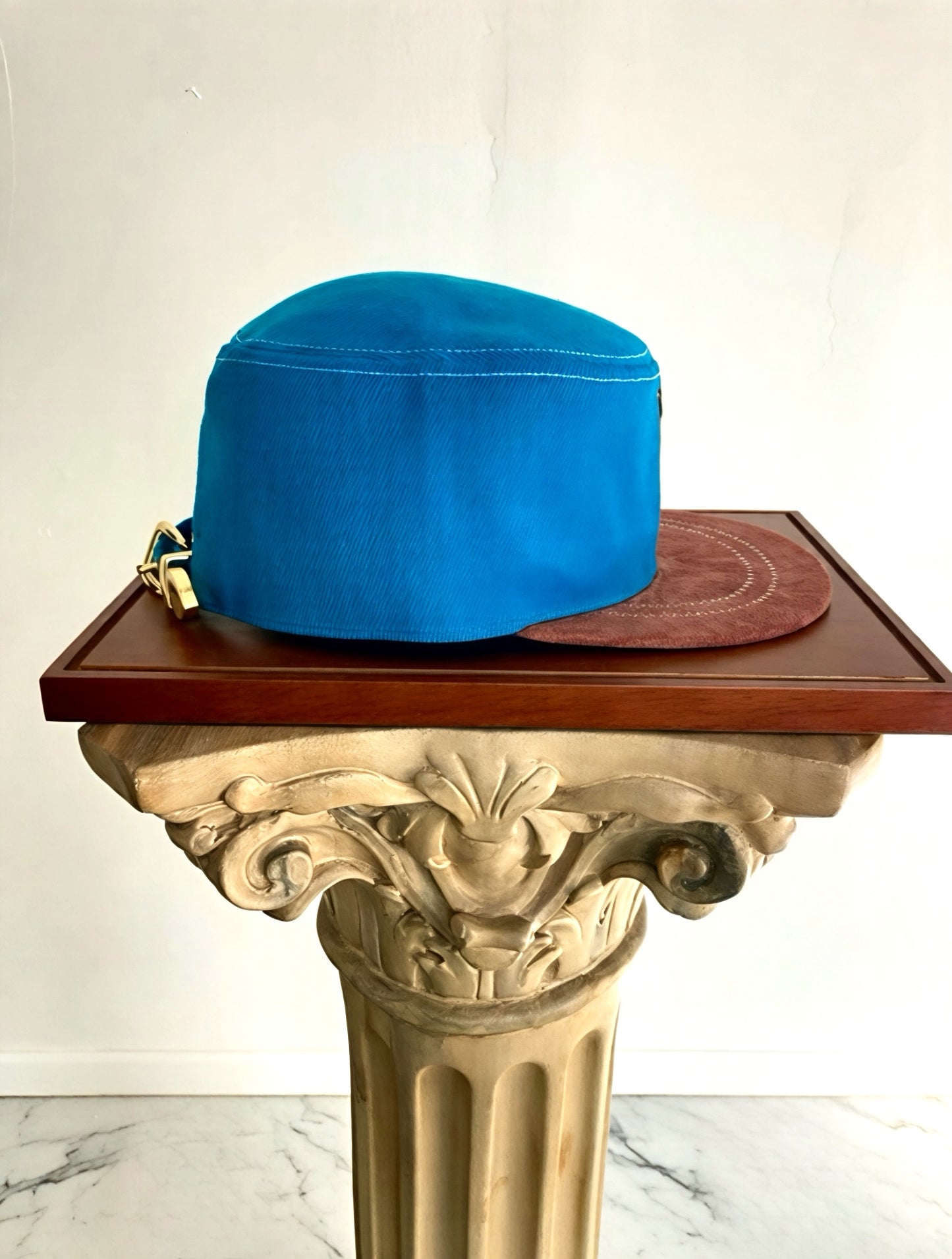 Toujours Lé Strait Cap